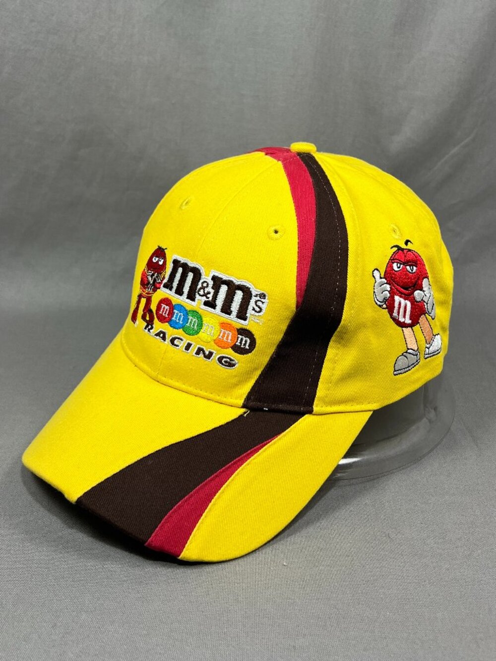 Kyle Busch 18 M&Ms Joe Gibbs Racing Chase Strapback Hat NASCAR Motorsports Mens